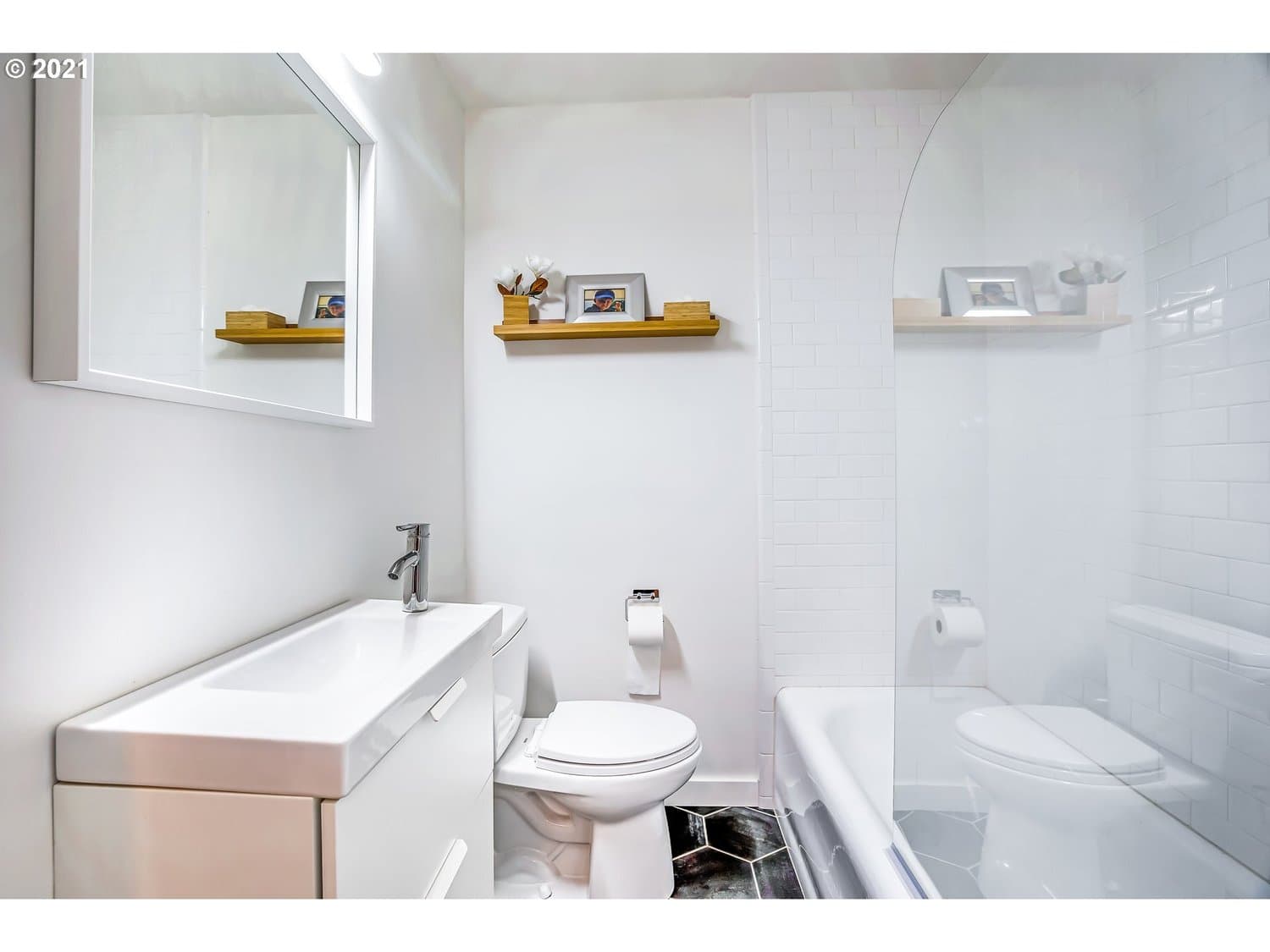 Tross bathroom work — Portland (3)