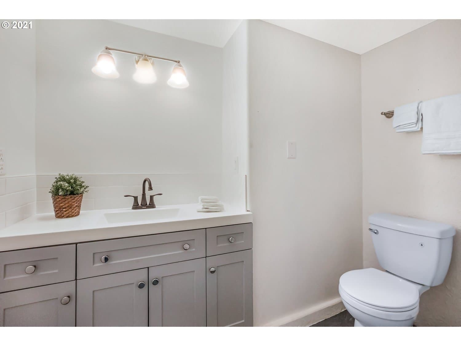 Tross bathroom work — Portland (12)
